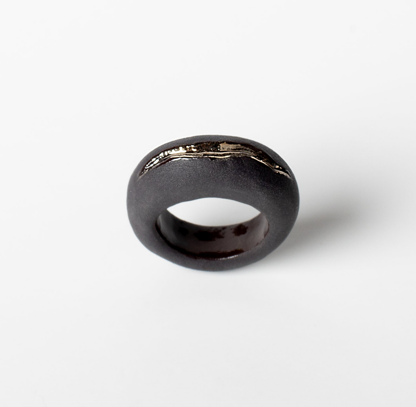 Anza Black Porcelain Ring