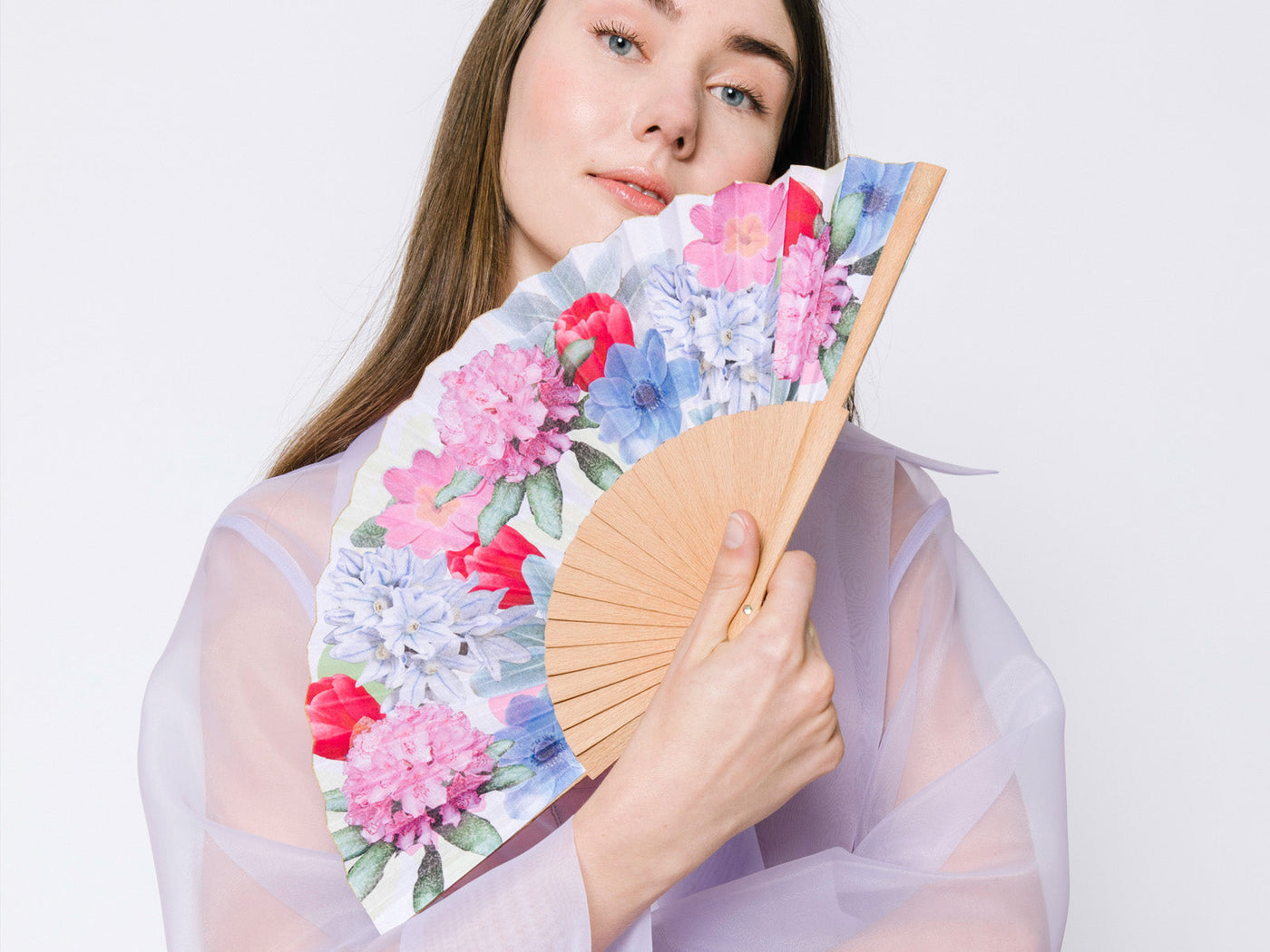 Khu Khu Spring Hand-fan, from the Fan for all Seasons Hand-fan Collection - Hand-fans bursting with blooming flowers