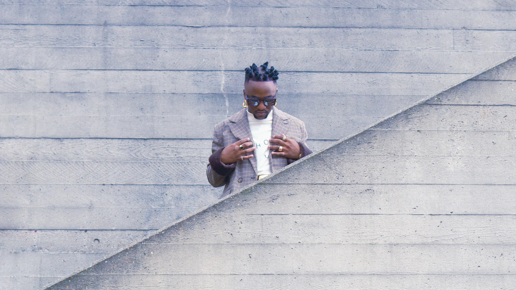 Maga's Journey: From Stylist to Creative Director, Pioneering Sustainability with Maga(zine)!*