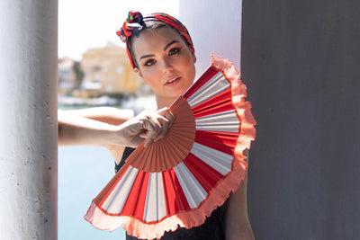 Khu Khu Napoli Red Hand-fan, from the Il Parasole Hand-fan Collection - Simply frilling hand-fans to celebrate La Dolce Vita