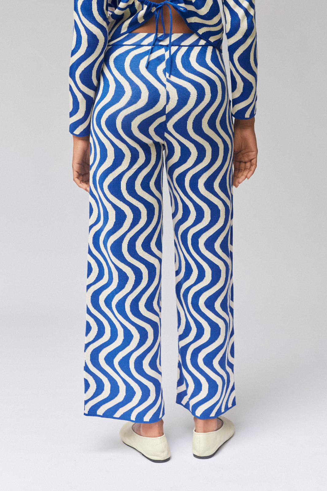 GROOVY COTTON JACQUARD KNIT PANTS - BLUE & WHITE