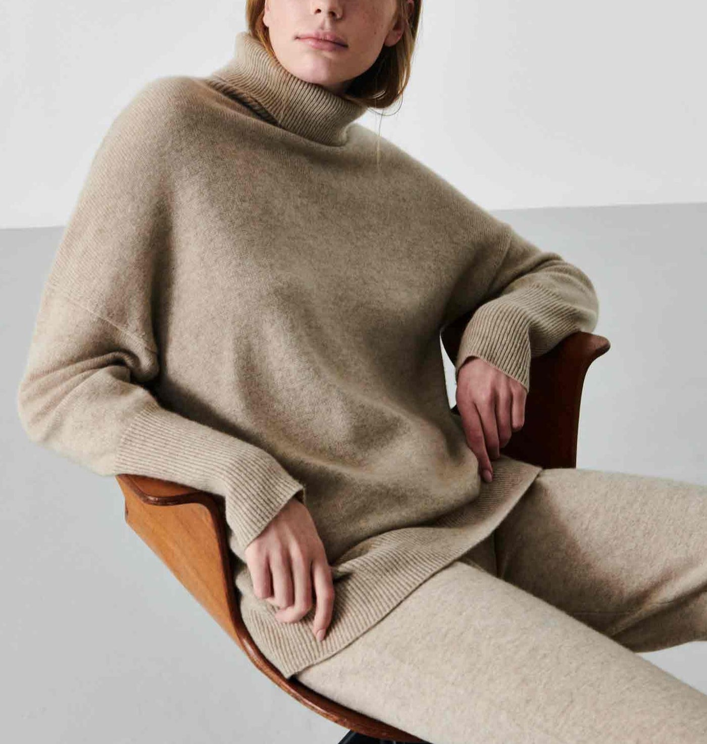 Oatmeal Cashmere Rollneck Sweater