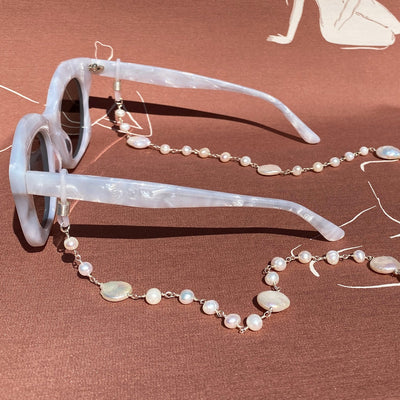 Sunglasses pearl chain